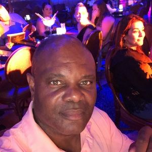 Meet your Posher, Mark